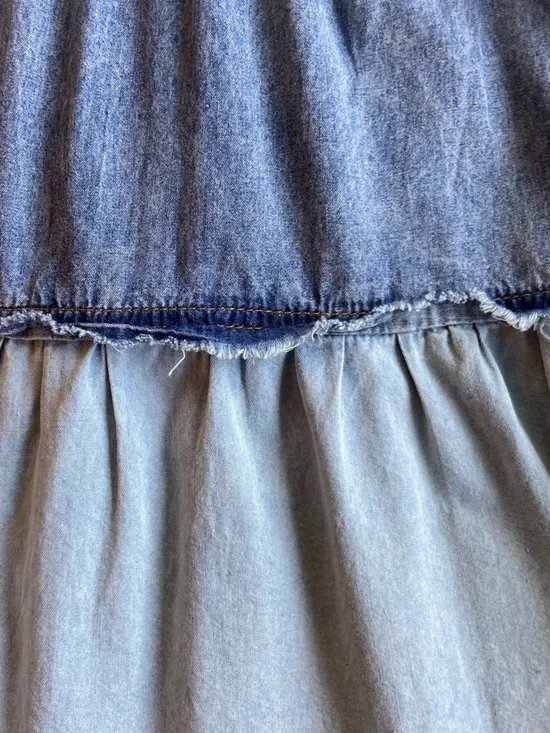 POL chambray Denim Babydoll Mini Dress Sz Medium Tiered Colorblock Overs - Picture 13 of 13